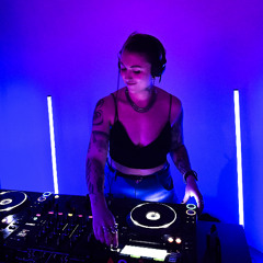 MELLOOW HAUZOFKIZZ Sessions Opening