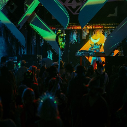 PLANET ZYHA en direct à Future Forest 2025