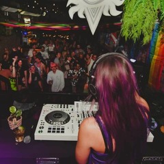 Seeing Colour Pride Party House Set 9/2