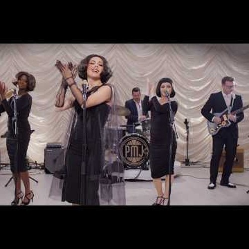 Ain’t Talkin’ ‘Bout Love – Van Halen (60s Girl Group Rock Cover) ft. Veronica Swift