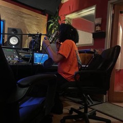 i make shitty music and my life is pathetic @narxibruh