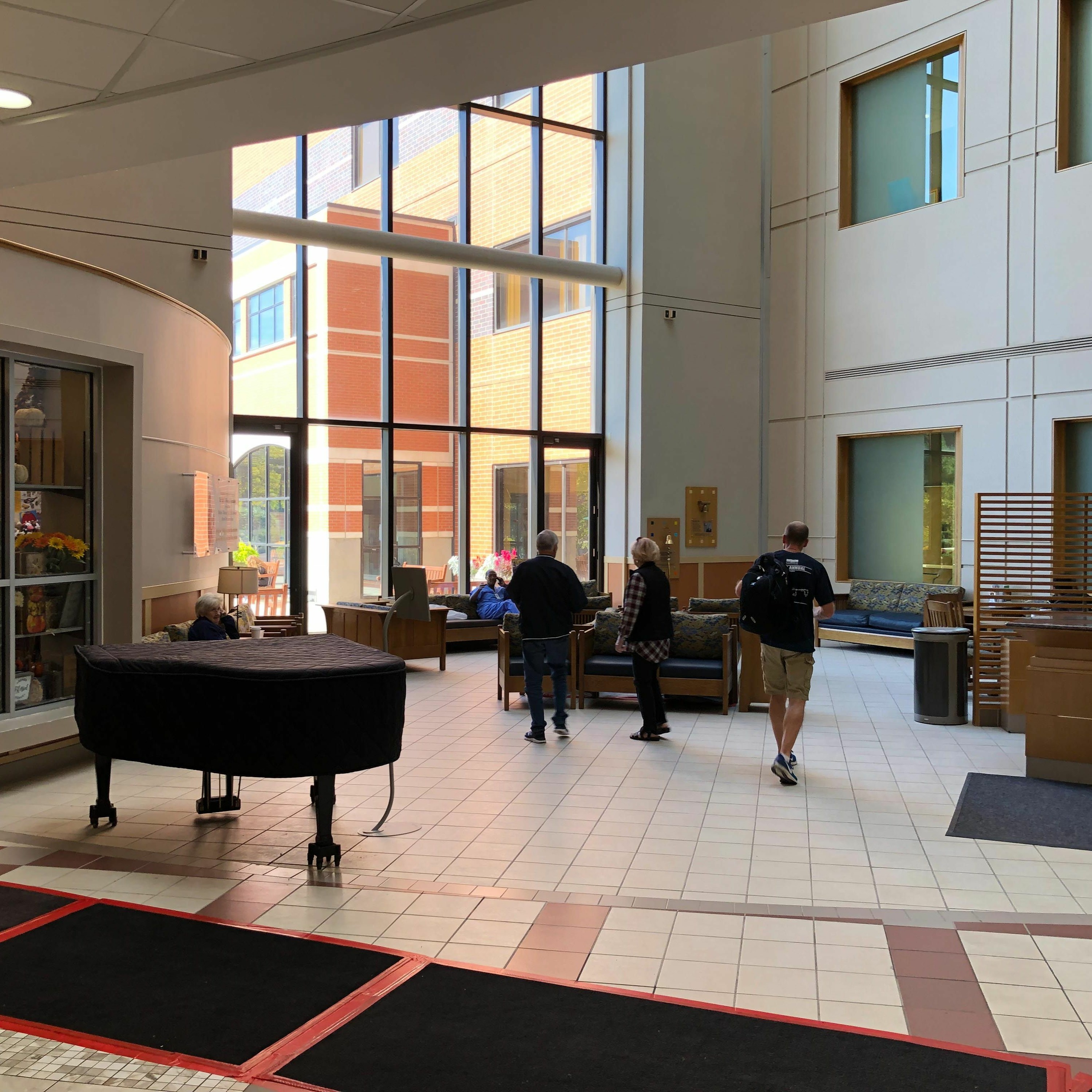 cover of episode Roswell Hospital Lobby