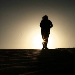كان بيحلم يبقى حاجه.. كان امل أمه و ابوه 💔