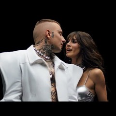 Smolasty & Sylwia Grzeszczak - Połowa Mnie [Official Music Video]