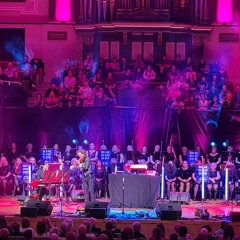 SeaOfChangeChoirAndScoilAineNaoifaLucanDublin