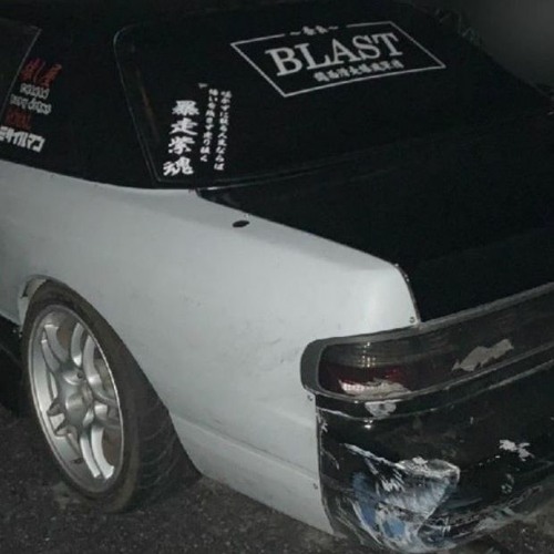 Nissan Playa - blast