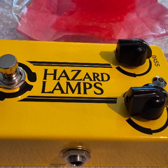 Fender P to LHZ HAZard lamps Pedal