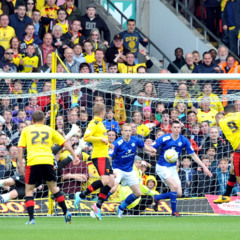 "heres hogg.. DEENEY!"