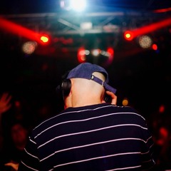 014 ✈︎ Earful Of Wax
