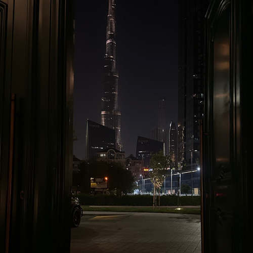 انا رسول الغرام في هاذي الليلة ✨