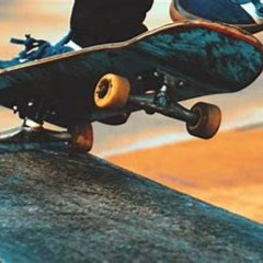 Skating on the steets🦼😎