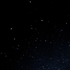 ༒