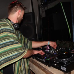 Oasis Festival Sunset Set Laneo