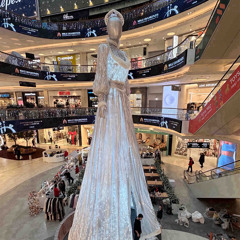 «Молодая», автор Ефрем Амирамов, исполняет Лев Слонимский