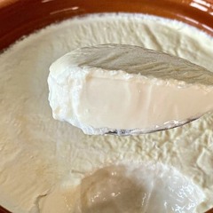 Hayati Telgeler - Her Yigidin Yogurt Yiyisi