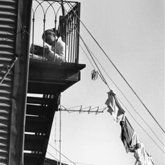 وكيف الهوى في قلوبنا أصبح أثر؟