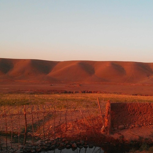 Stream Why Does Glass Taste Like Blood? by 7177 Listen online for