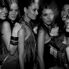 ONLY PARTY'S WITH GIRLS