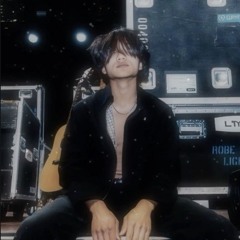 BoyWithUke - Ghost