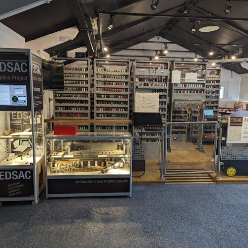 Computer Echoes: 0100 & EDSAC