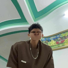 lỡ yêu em ròi :>