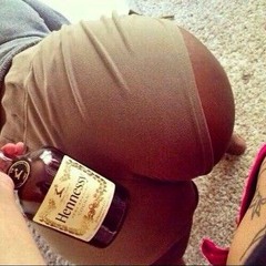 henny & hoes