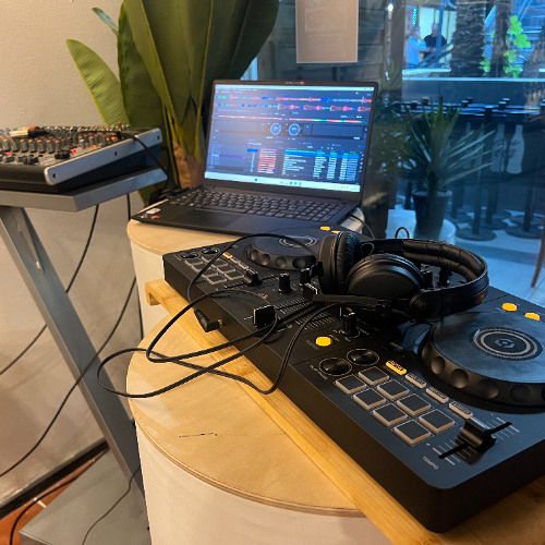 DEN_Experience_ItaloDisco(Part1)