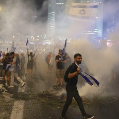 A_tale_of_two_chants_Why_Starmer_now_casts_even_the_police_as_antisemitic