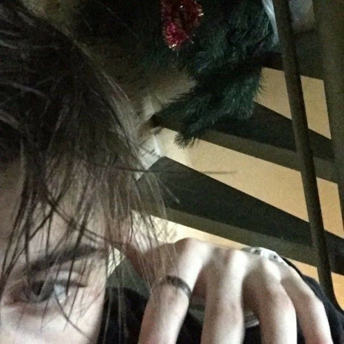 جرب انتا مره وازعل وياي :/