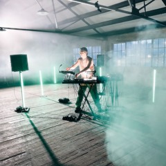 Benyayer Live - LDN Warehouse Set