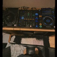 Drum and Bass / DJ Contest