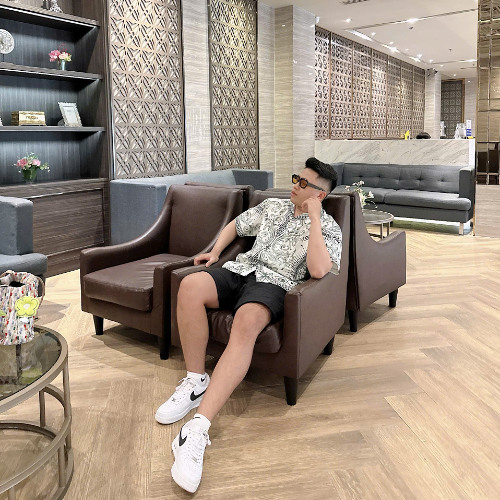 Sang Biển 4