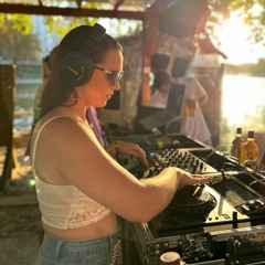 Deep & Techhouse by Katrin Live in the Mix