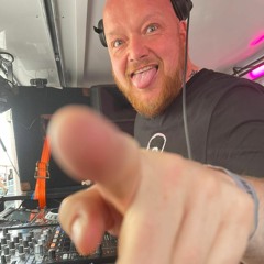 Chris Lockie mix for Electric Boutique 4Play DJs
