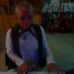 Out On The Weekend Cover Neil Young