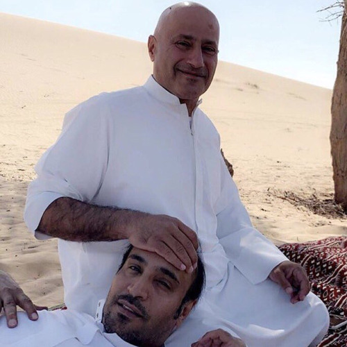 اللي ما قدر خاطري ماني مقدر خاطره :)