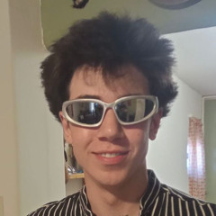 xq estas mirándome así?