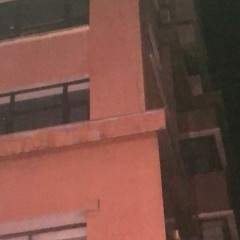 buoc qua mua co don