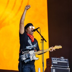 Guitar Legend, Tom Morello, Discusses Barclays Controversy and Collaboration with His Own Son
