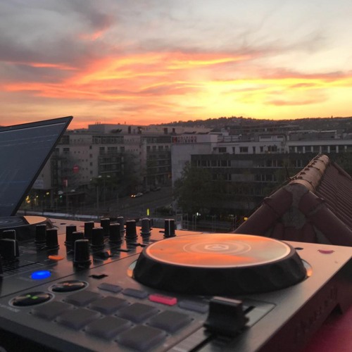 Max Nagget b2b Jari :  Stuttgart City Groovetop