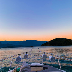 GÜERINO - TRAVEL TO “ANGRA”