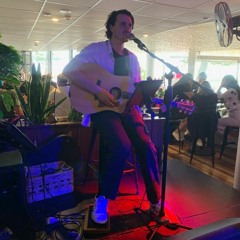 Forever In Blue Jeans - Live