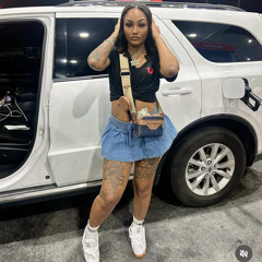 Chyna Gwopfein & Poze Clic _ Lil Hoe