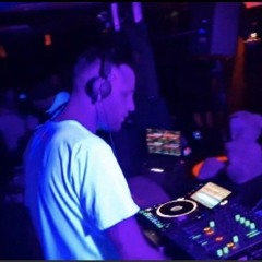 GurtCobain - ShouldNotListen 003