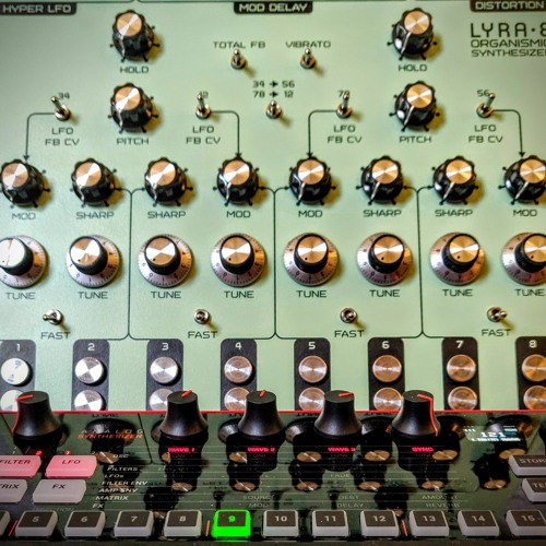 Phantom Oscillator - ONEFIVEFOUR