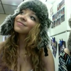 MAKIN NO NOIZ (,,>﹏<,,)