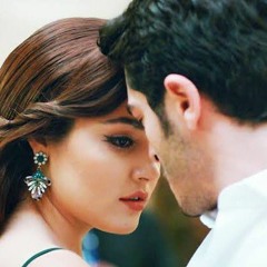 Kaise Tu Ho Gaya Bewafa /pyaar lafzon mein kahan.