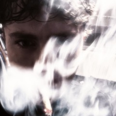 Piercing Light (Mako) / schranz rework lluvia