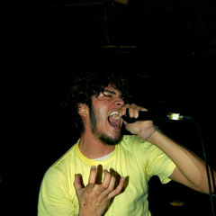 Venus de Milo Beat Me At Rock Paper Scissors