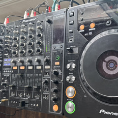 Perjantain Italo-polkkaa cd-livemix